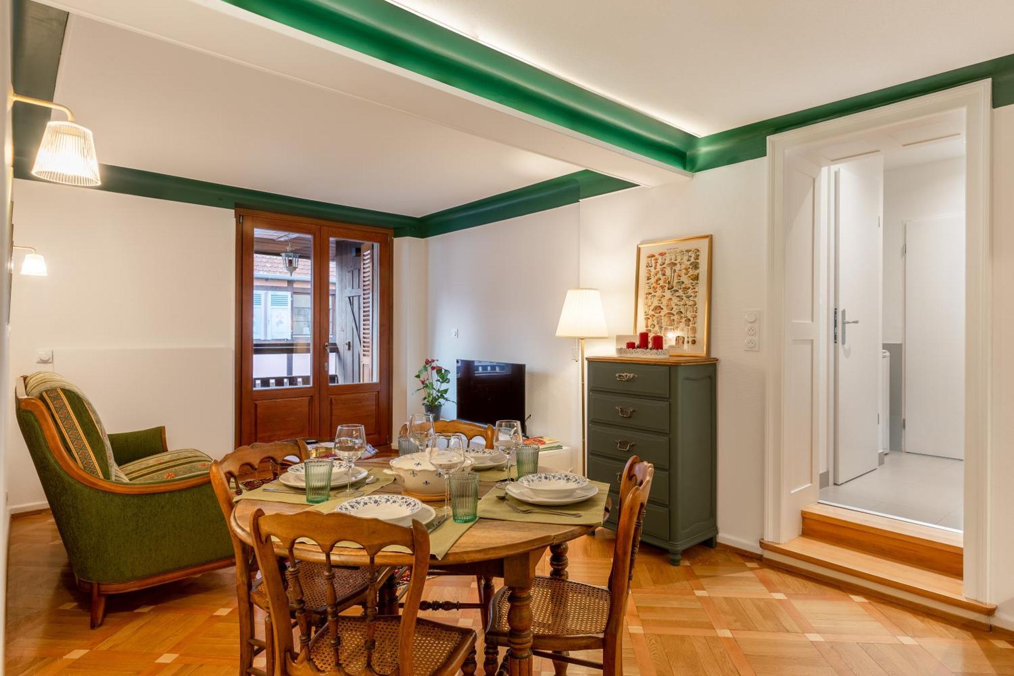 Chabi Cottage Gite Au Coeur D'Eguisheim Bagian luar foto
